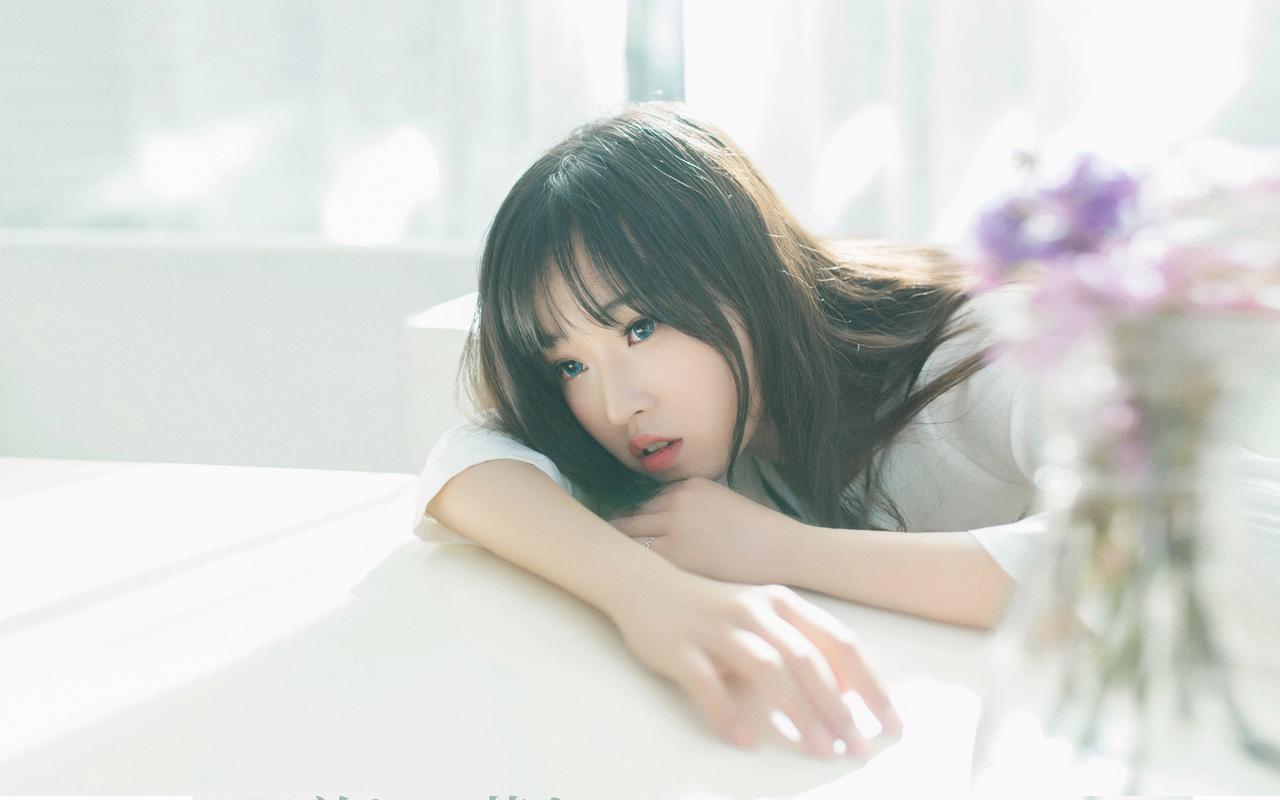 重庆高温红色预警两连发 防空洞成避暑“天堂”